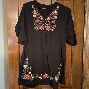 Size Large floral embroidered top